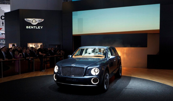 Bentley potrebbe pensare ad un secondo SUV