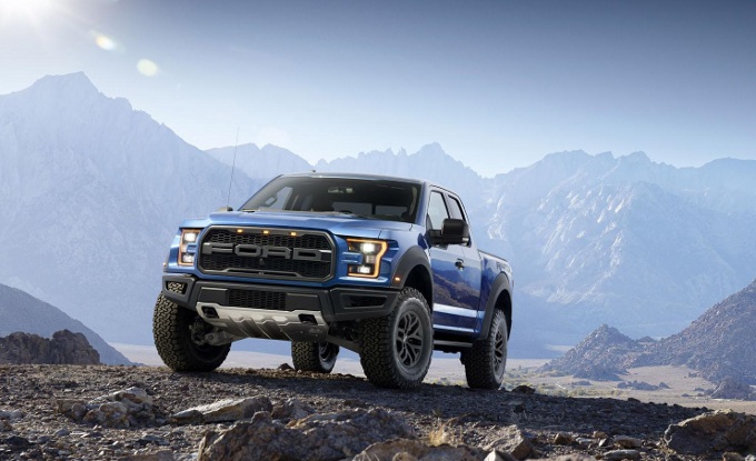 Ford F-150 Raptor, svelate le sue prestazioni e caratteristiche tecniche