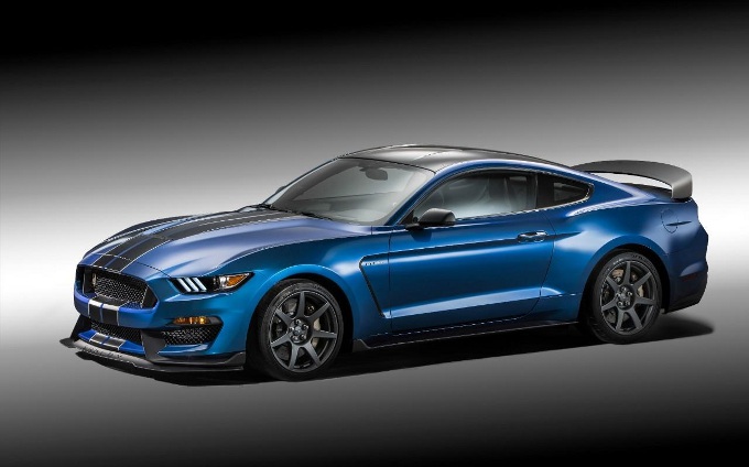 Shelby GT350R Mustang, andrà all’asta il primo esemplare