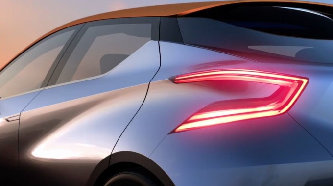 Nissan Sway Concept: il VIDEO teaser che ci mostra le forme della nuova compatta