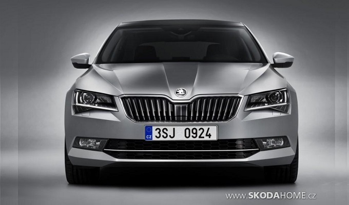 Skoda Superb MY 2015: sotto i riflettori la quarta generazione [FOTO]