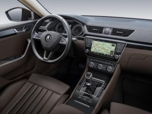 Skoda Superb MY 2015: anticipati gli interni della terza generazione