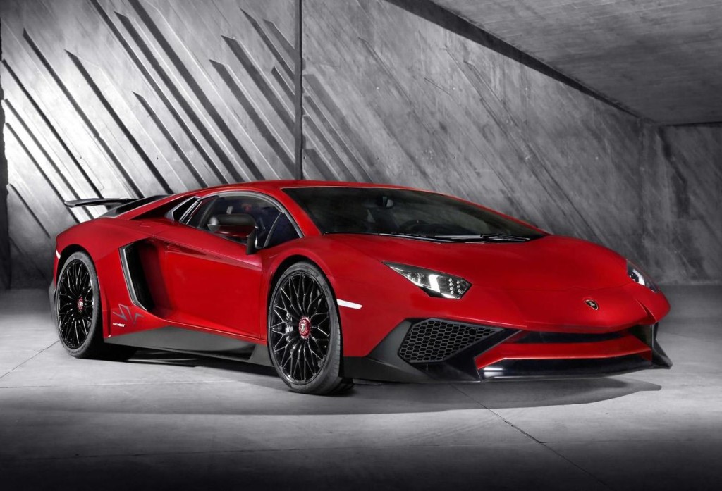 Lamborghini Aventador LP 750-4 SuperVeloce: più potente e leggera al Salone di Ginevra 2015 [FOTO]