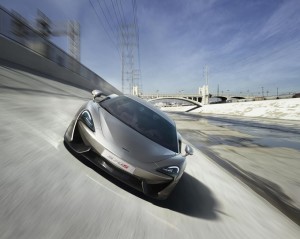 McLaren 570S Coupé, è arrivato il primo VIDEO della baby supercar