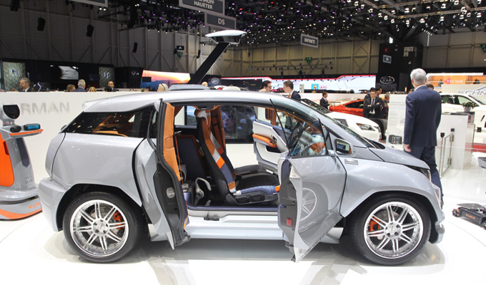 Rinspeed Budii BMW i3 concept: porte aperte al domani [FOTO LIVE]