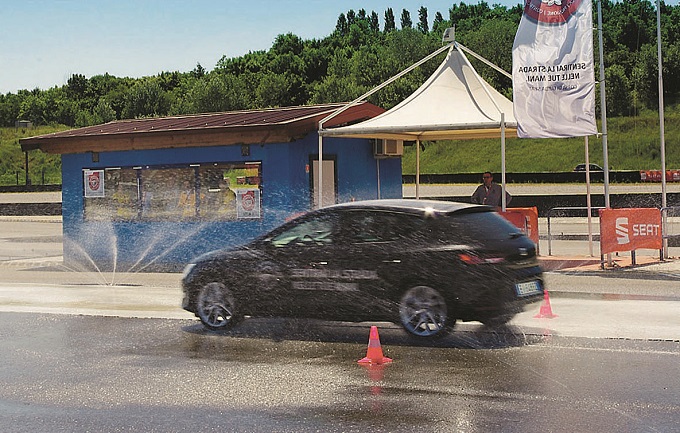 Seat Driving Academy 2015, all’Autodromo di Franciacorta si riallacciano le cinture