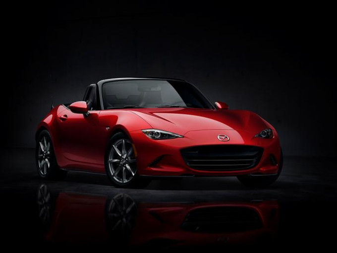 Mazda MX-5 Miata Club Edition: una speciale edizione per il New York Auto Show