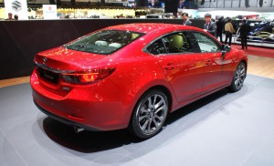 Salone di Ginevra 2015: foto LIVE della Mazda6 restyling