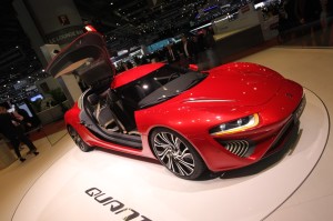 nanoFlowcell QUANT F Concept, scossa elettrica da 1.090 CV che scuote Ginevra 2015 [FOTO LIVE]