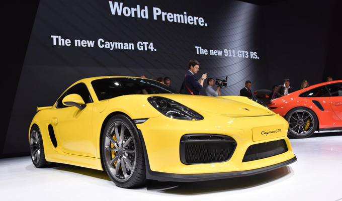 Porsche Cayman GT4: prestazioni da gustare in pista [VIDEO]