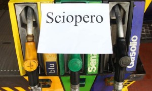 Sciopero Benzinai, si replica il 31 marzo e il 1 aprile