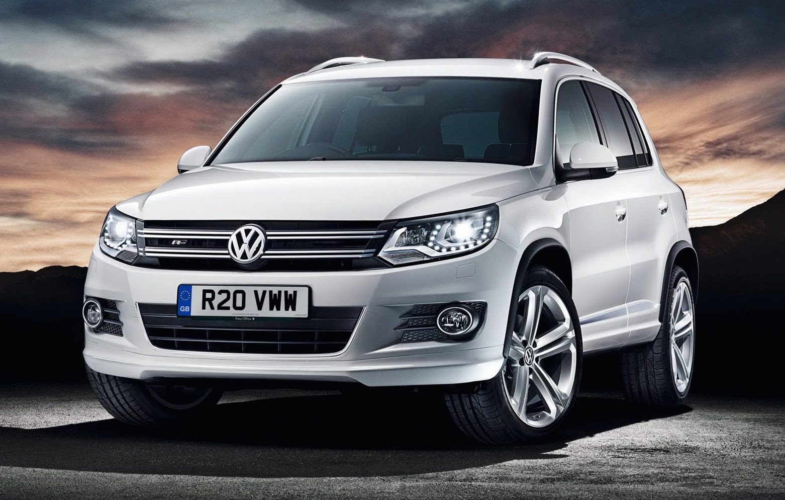 Volkswagen Tiguan, variante con tre file di sedili in arrivo