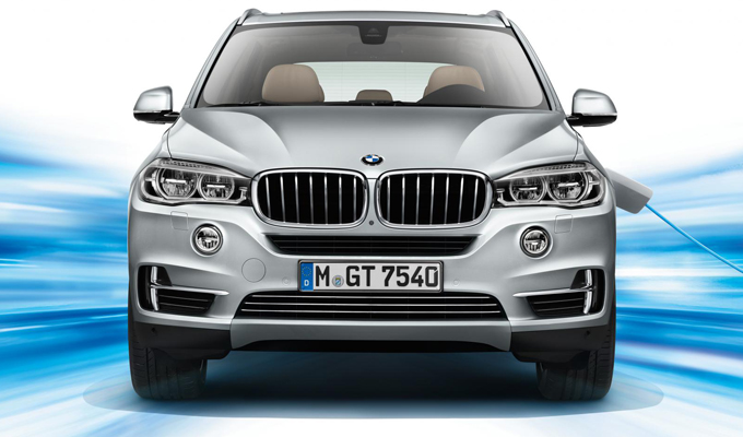 BMW X5 xDrive40e: una nuova definizione di efficienza [VIDEO]