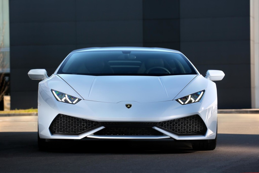 Lamborghini allontana l’arrivo di una supercar entry-level