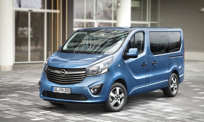 Opel Vivaro Tourer Pack