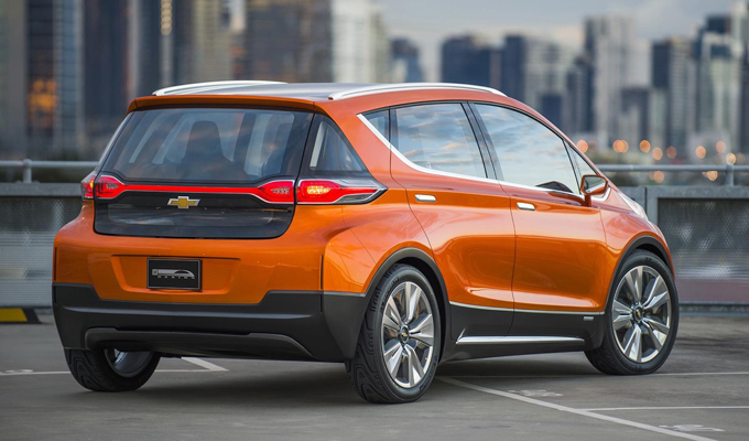 Chevrolet Bolt: la vettura prodotta dovrebbe mantenere lo stesso nome [FOTO]