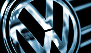 Volkswagen: il presidente Piëch si dimette, lascia l’incarico anche la moglie