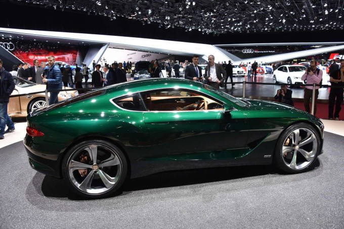 Bentley EXP 10 Speed 6, la decisione finale sul modello di serie arriverà nel 2016
