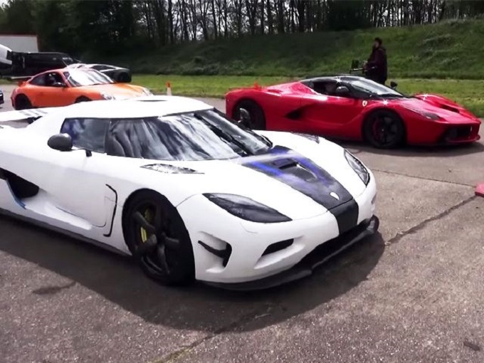 Ferrari LaFerrari vs Koenigsegg Agera: accelerazione a confronto [VIDEO]