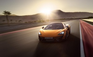 McLaren 570S Coupé, manca poco all’anteprima italiana