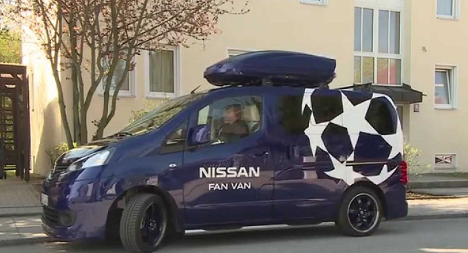 Nissan Evalia Fan Van, tutti in campo a Berlino con l’erede della Serena