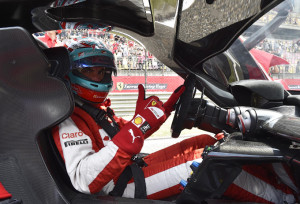 Ferrari FXX K: prestazioni estreme ed aerodinamica raffinata [Video]