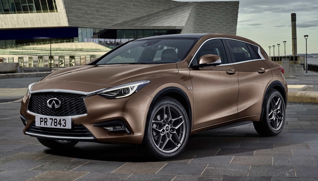 Infiniti Q30, ora è ufficiale: l’anteprima sarà al Salone di Francoforte 2015