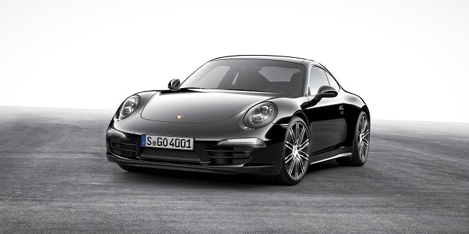 Porsche 911 Carrera Black Edition, tutto inizia da una goccia d’inchiostro [VIDEO]