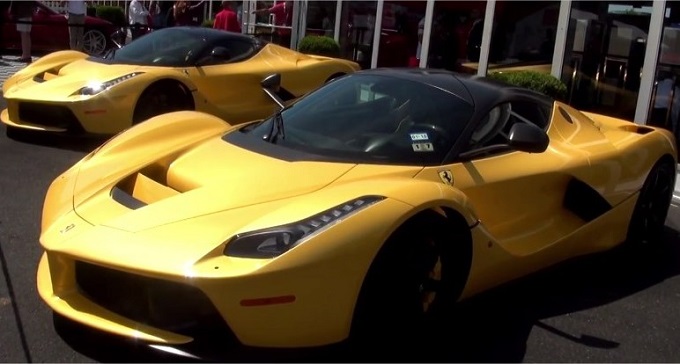 Ferrari LaFerrari Giallo Tristrato: spettacolo “doppio” [VIDEO]