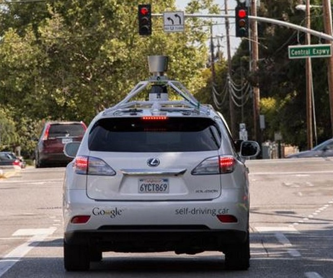 Google Car, primo incidente con feriti per il veicolo a guida autonoma