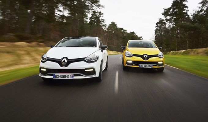 Renault potrebbe impiegare tecnologia ibrida sui futuri modelli più sportivi