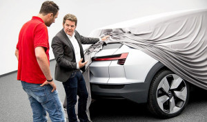 Audi e-tron quattro concept: altre due piccole anticipazioni in vista del debutto [FOTO]