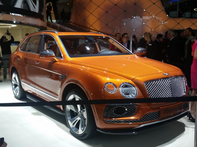 Bentley Bentayga - Salone di Francoforte 2015