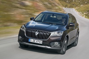 Borgward BX7, sfuggono online le prime foto ufficiali del nuovo crossover