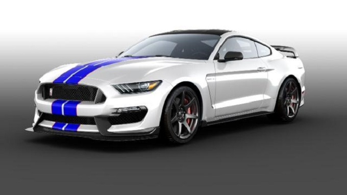 Ford Shelby GT350R Mustang, un pezzo unico all’asta per beneficienza