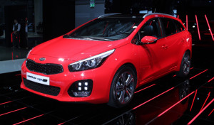 Kia cee’d e pro cee’d MY 2016: il rinnovamento della gamma a Francoforte [FOTO LIVE]