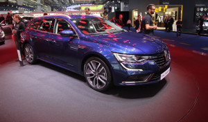 Renault TALISMAN: a Francoforte le due versioni dell’elegante berlina francese [FOTO LIVE]