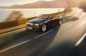 Rolls-Royce Dawn, svelata la quattro posti cabriolet extra-lusso che sarà a Francoforte [FOTO e VIDEO]