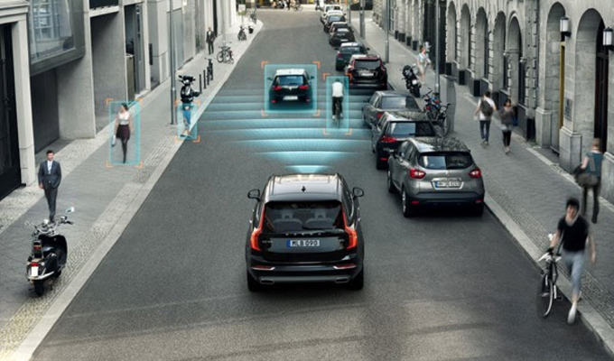Volvo XC90 MY 2015: cinque stelle ai test Euro NCAP [VIDEO]