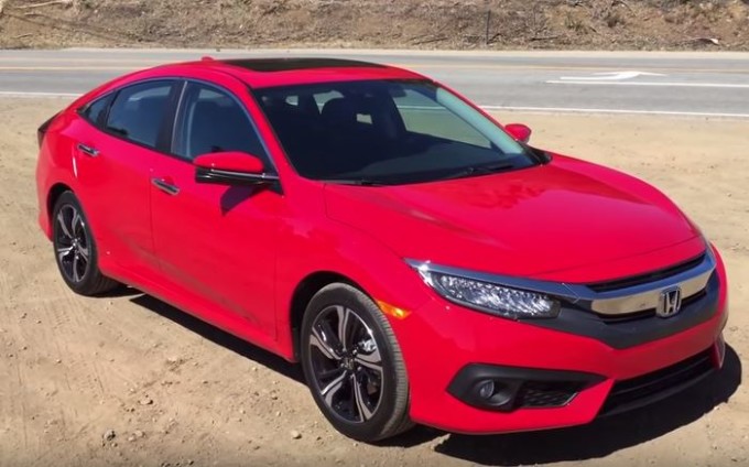 Honda Civic MY 2016, sguardo ravvicinato sulla berlina per gli Stati Uniti [VIDEO]