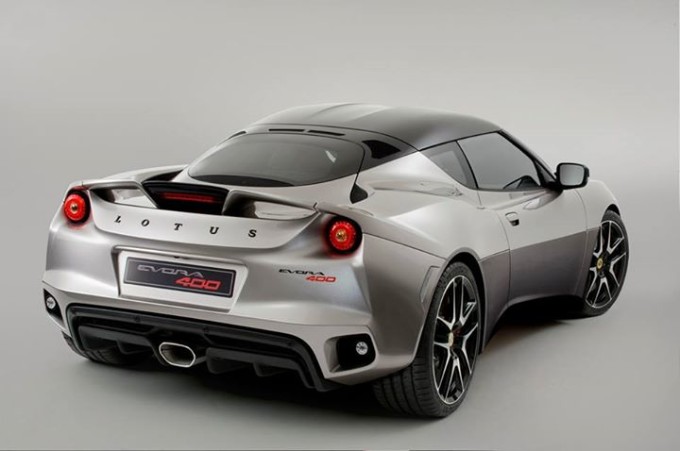 Nuova Lotus Evora 400, l’anteprima italiana è di scena al Supercar Roma Auto Show