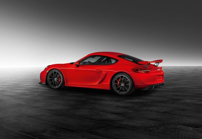 Porsche Cayman GT4 fa il pieno di passione grazie a Porsche Exclusive [FOTO]