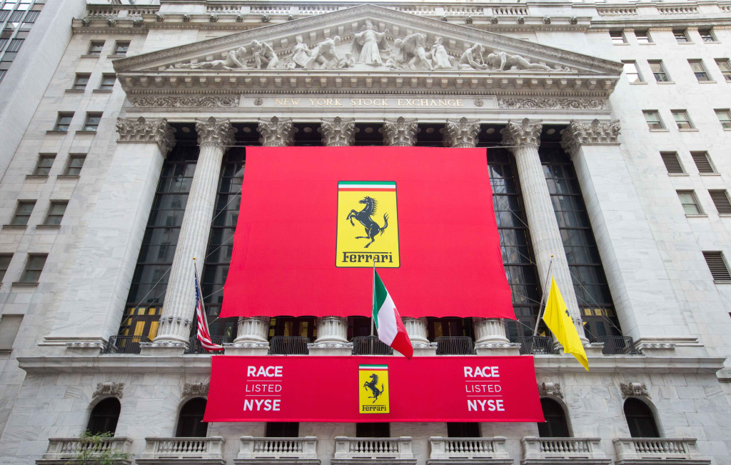 La Ferrari debutta a Wall Street