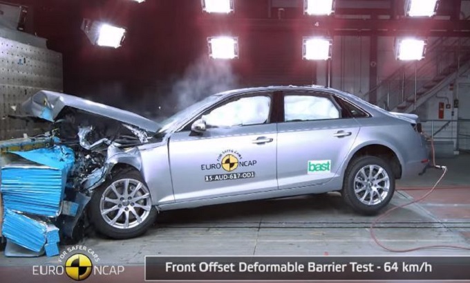 Nuova Audi A4 ottiene le cinque stelle Euro NCAP [VIDEO]