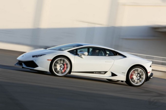 Lamborghini Huracan by VF Engineering