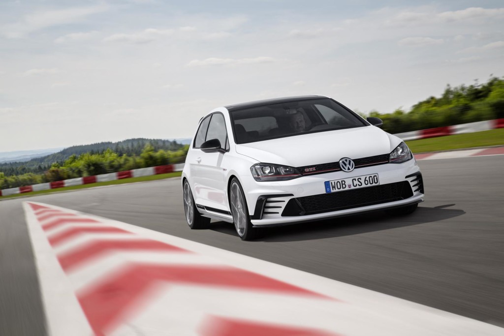 Volkswagen Golf GTI Clubsport, sportività da 265 CV sul mercato italiano da inizio 2016