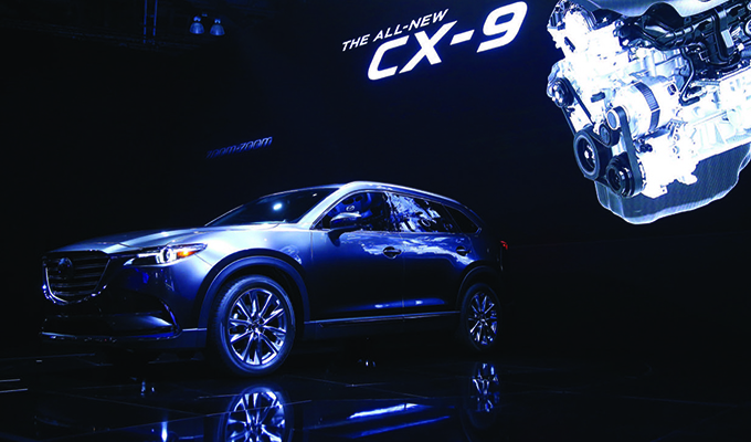 Mazda CX-9, a Los Angeles debutta il primo motore Skyactiv-G turbo benzina [FOTO e VIDEO]