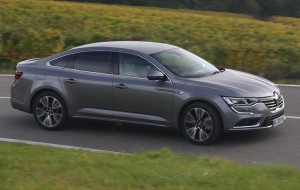 Renault Talisman, dalla fabbrica alla strada [MEGA-GALLERY e VIDEO]