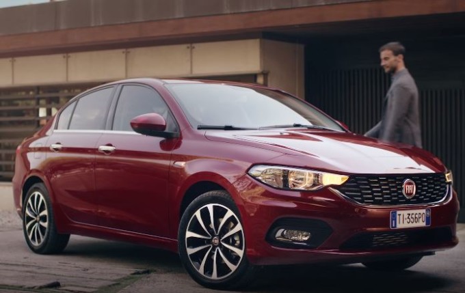 Nuova Fiat Tipo arriva in concessionaria: porte aperte il 5 e 6 dicembre [VIDEO]