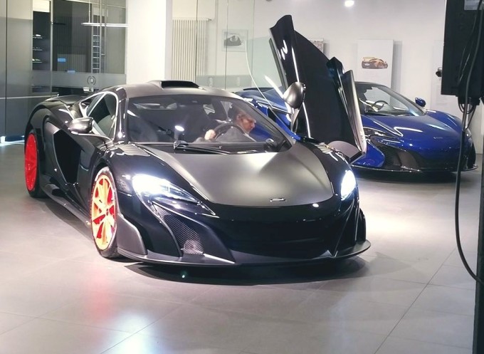 McLaren 675LT, look unico con l’audace abito firmato MSO [FOTO]